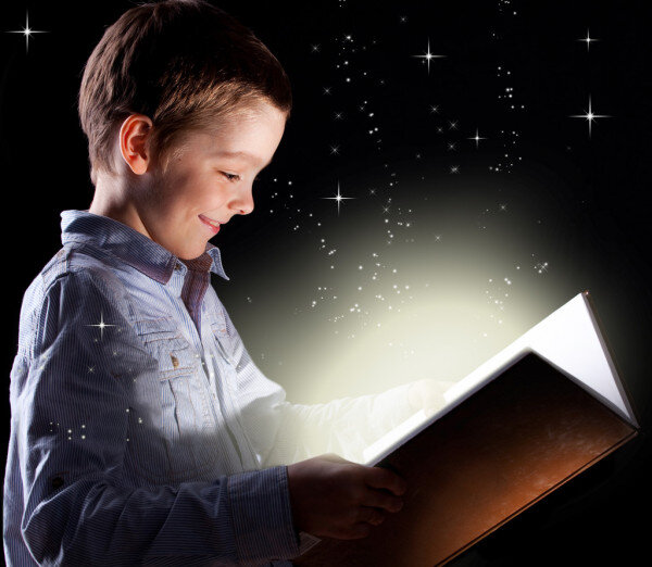 https://static8.depositphotos.com/1003377/1045/i/450/depositphotos_10450058-stock-photo-boy-opened-a-magic-book.jpg