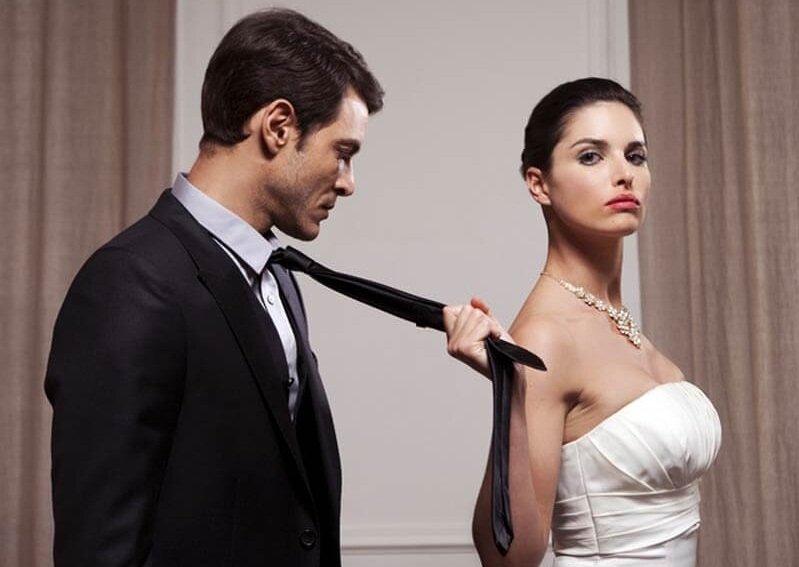 Жизнь такая длинная и одновременно короткая, что прожить её хочется в радости и спокойствии. Фото взято из сервиса "Яндекс.Картинки".