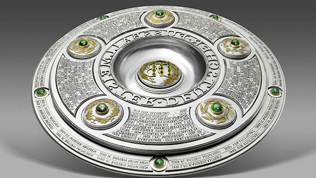 Чемпионская салатница Германии.