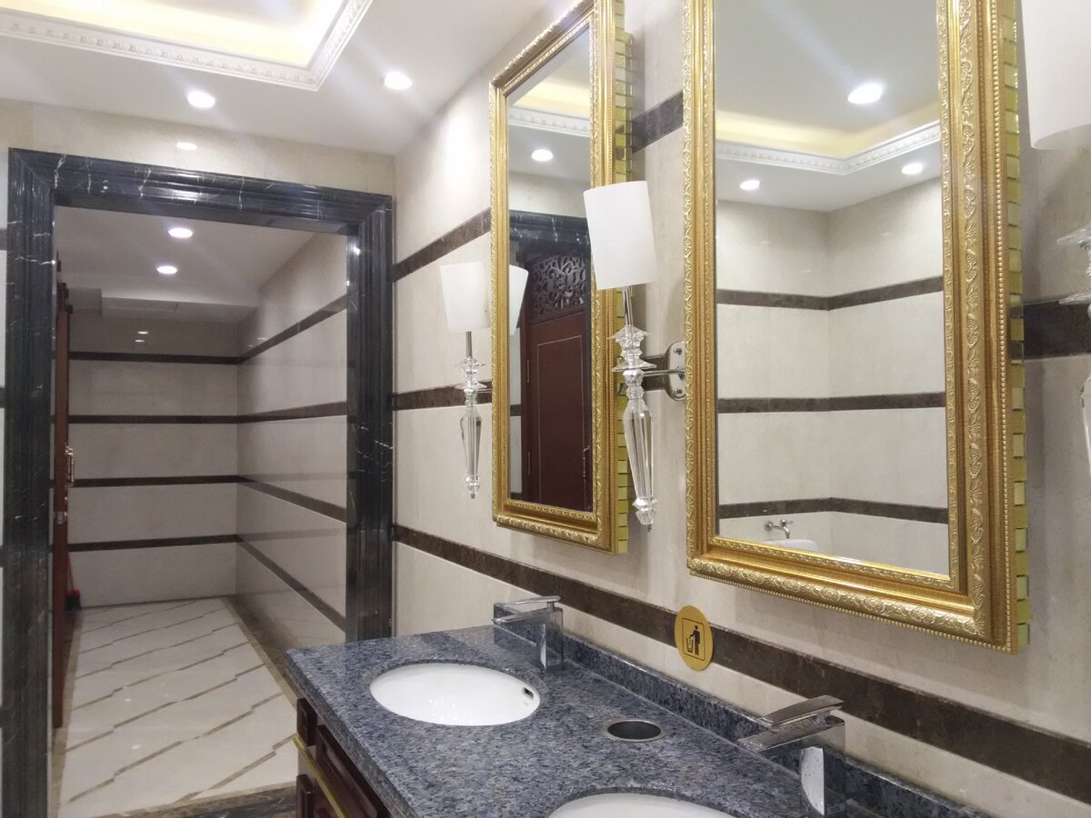 Туалет на таможне Китая ( Маньчжурия) 