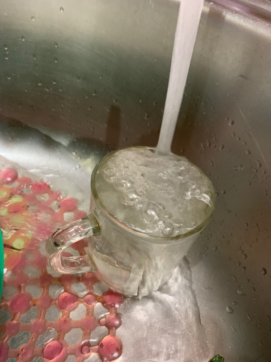У нас вода из скважины, удобно