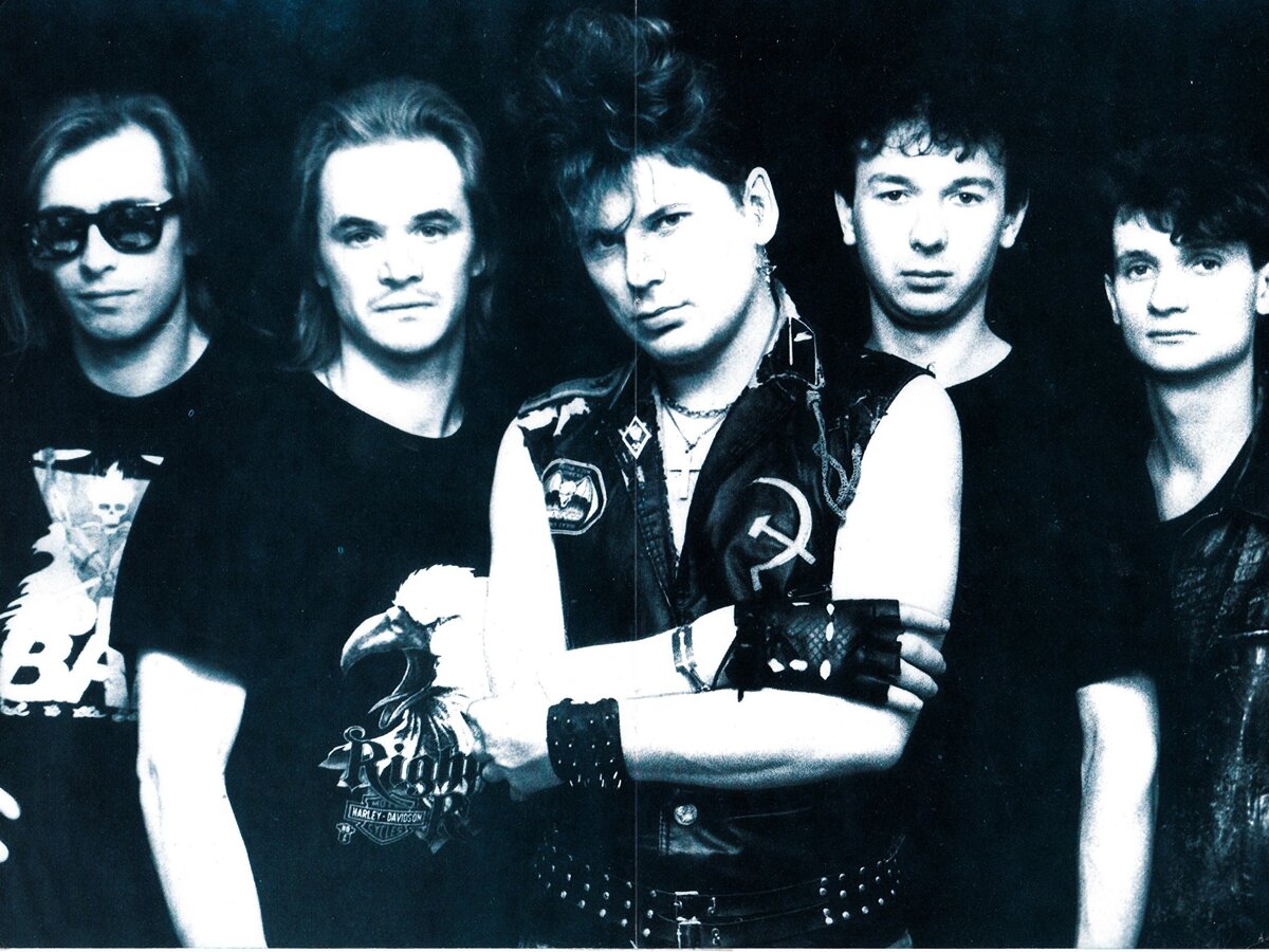 Группа Сектор Газа. Юрий "Хой" Клинских в центре. 