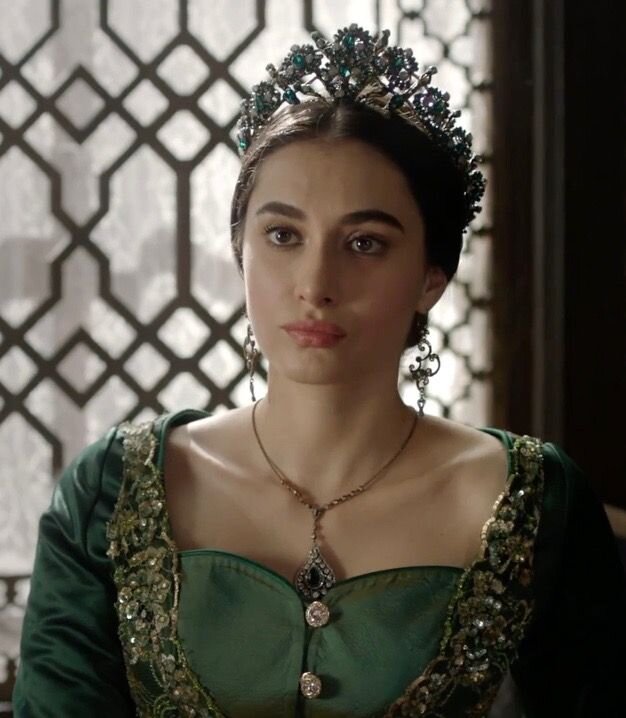 Турхан-султан. Кадр из сериала "Империя Кёсем" Фот: открытые источники