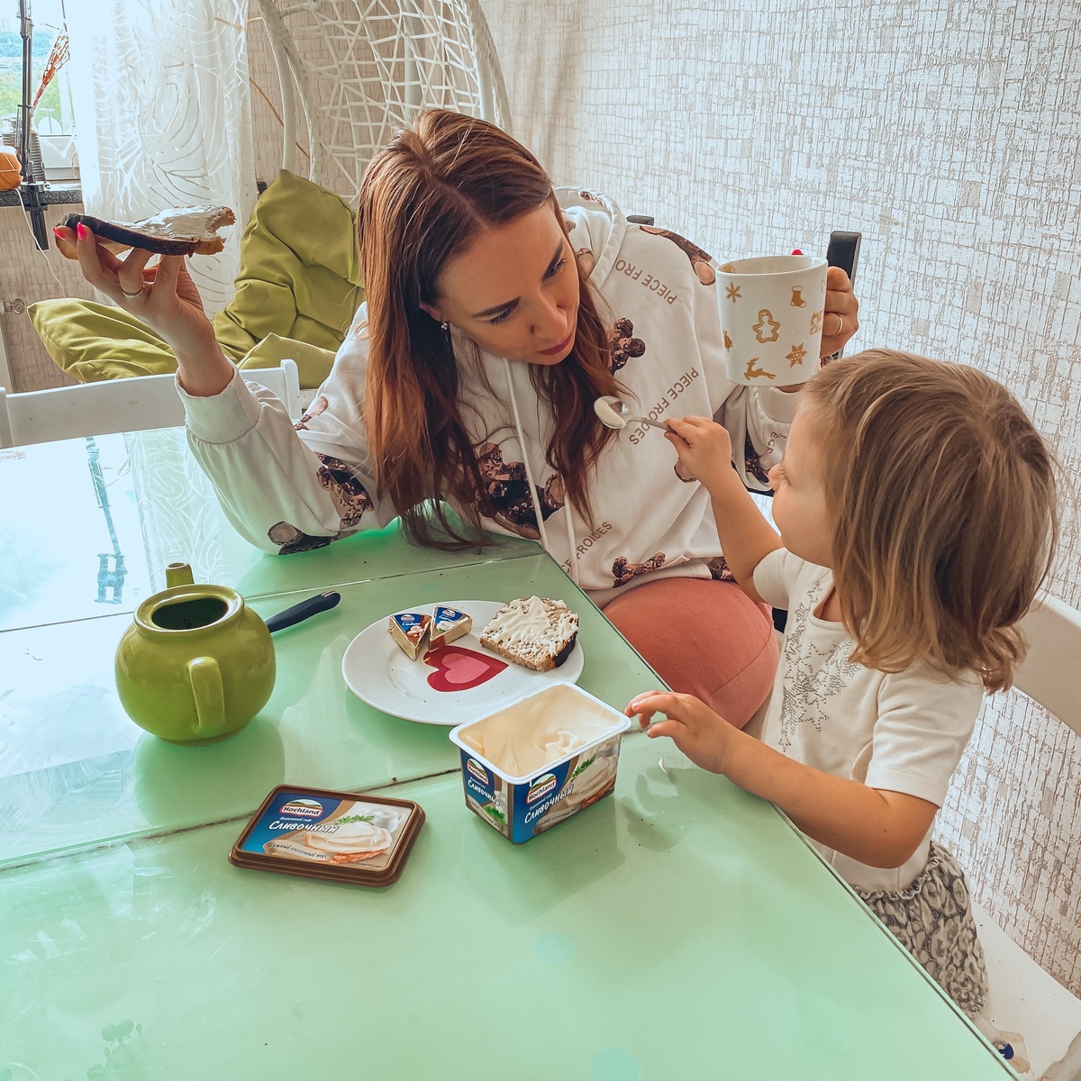 наши будни))