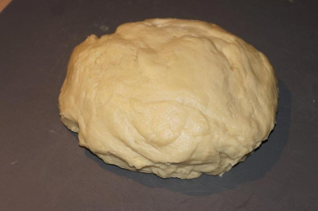 Тесто тающая во рту. Лёгкий торт "тает во рту". Французский яблочный торт. Делать морковное тесто. Хворост геншин.