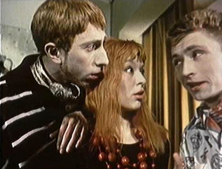 Иностранцы фильм 1961. Владимир алексеевич кулик. Совершенно серьезно. Книги по созданию кинопостеров. Совершенно серьезно 1961.