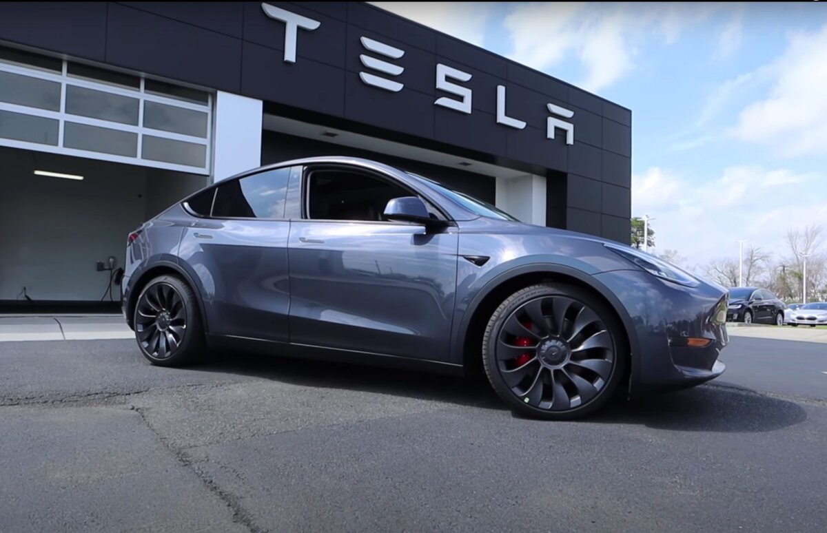 Tesla Model Y