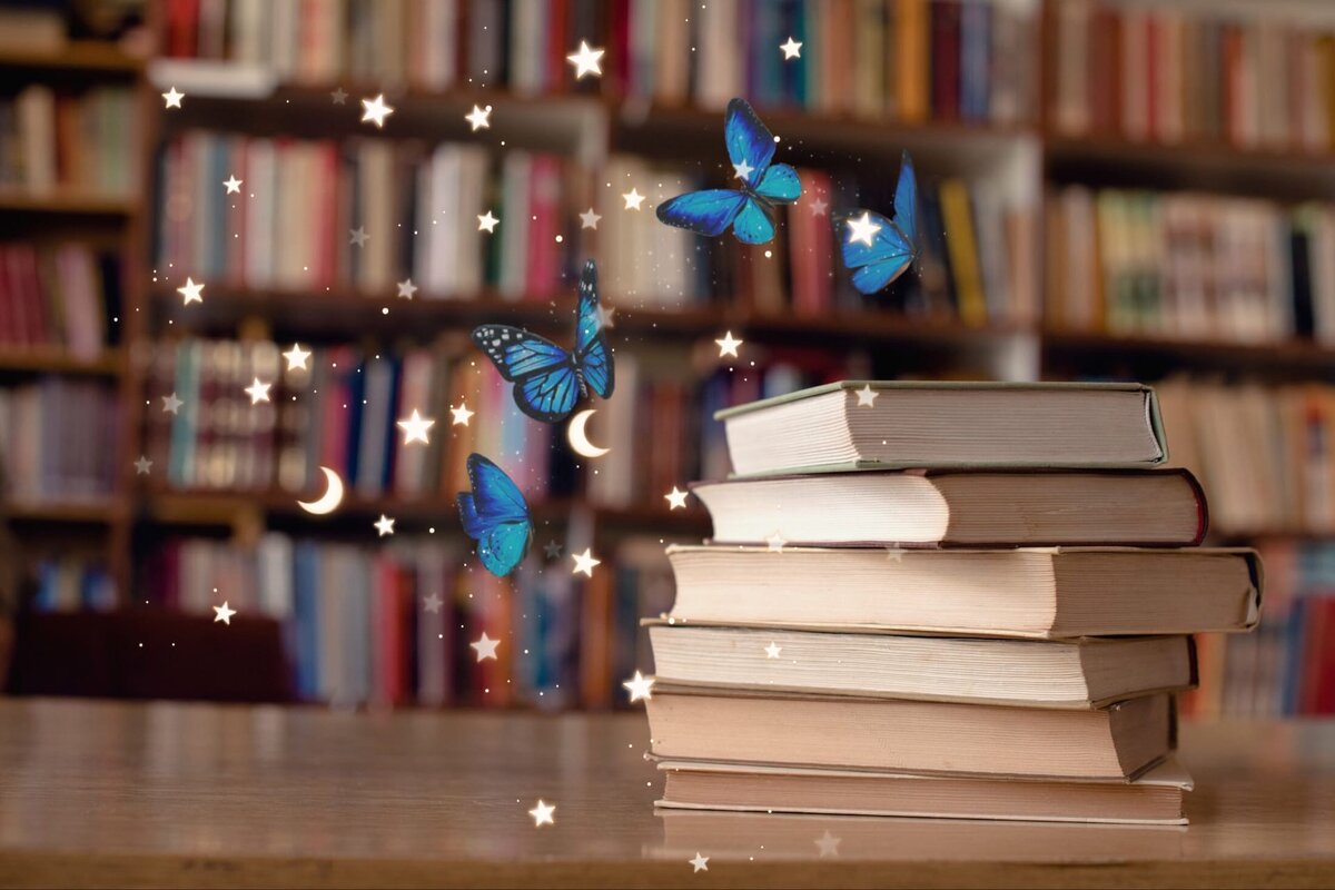 элегантная классика книги. волков александр писатель волшебник изумрудного. стопка книг на прозрачном фоне. ходасевич книжный магазин москва. александр волков коллекционное издание комплект из 6 книг.