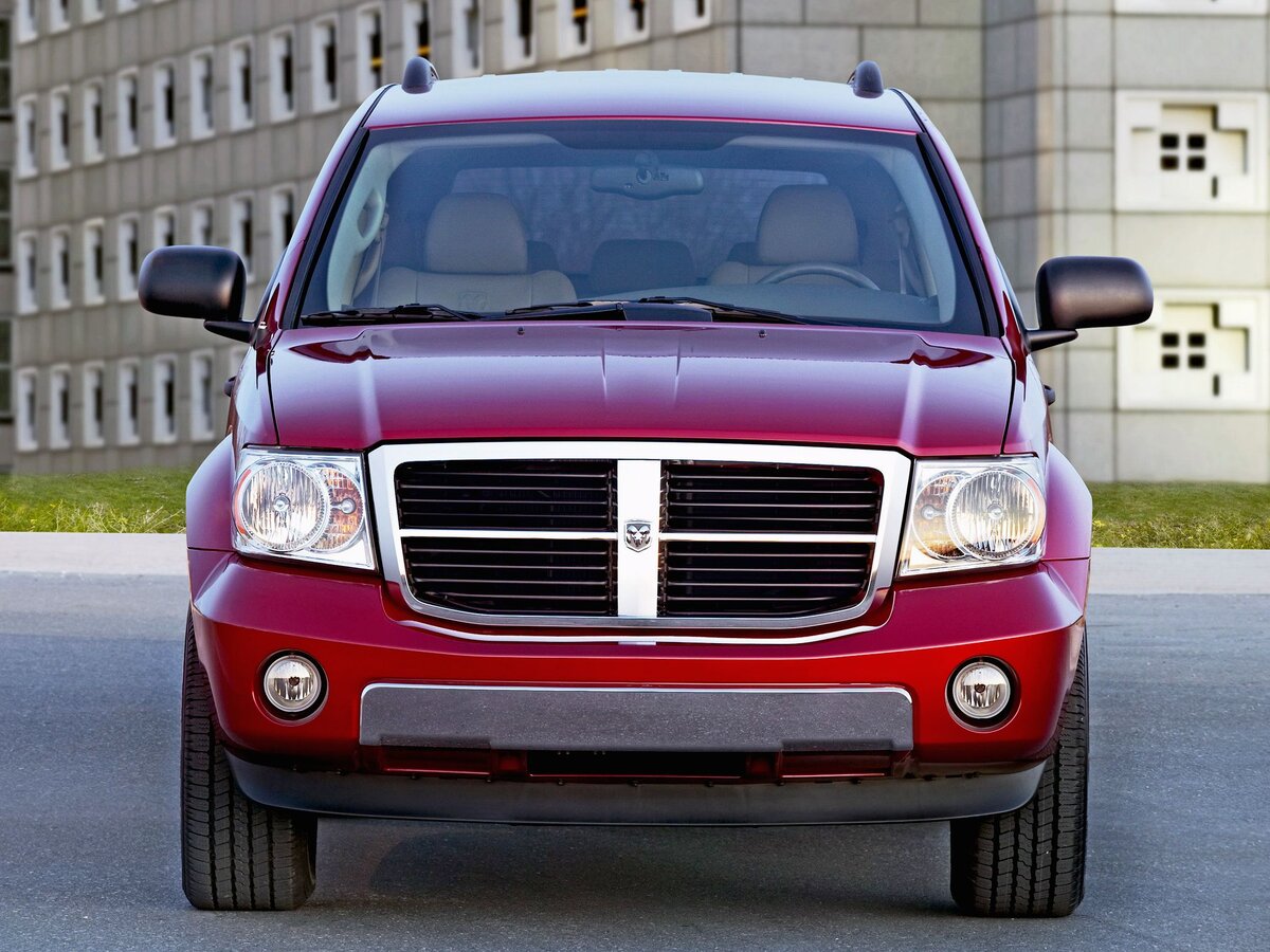 Рамный внедорожник Dodge Durango 2007-2009 гг. Фото: dodge.com / autowp.ru