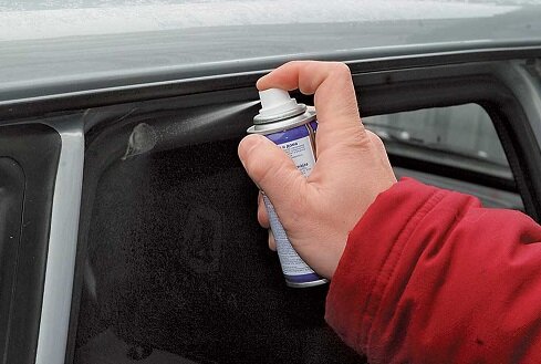 Уплотнители авто нужно смазать