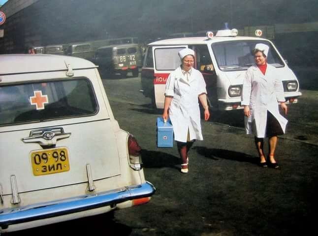 Медицинские работники в СССР.