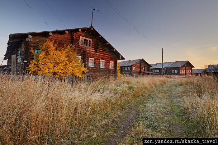 Старые избы выглядят шикарно
