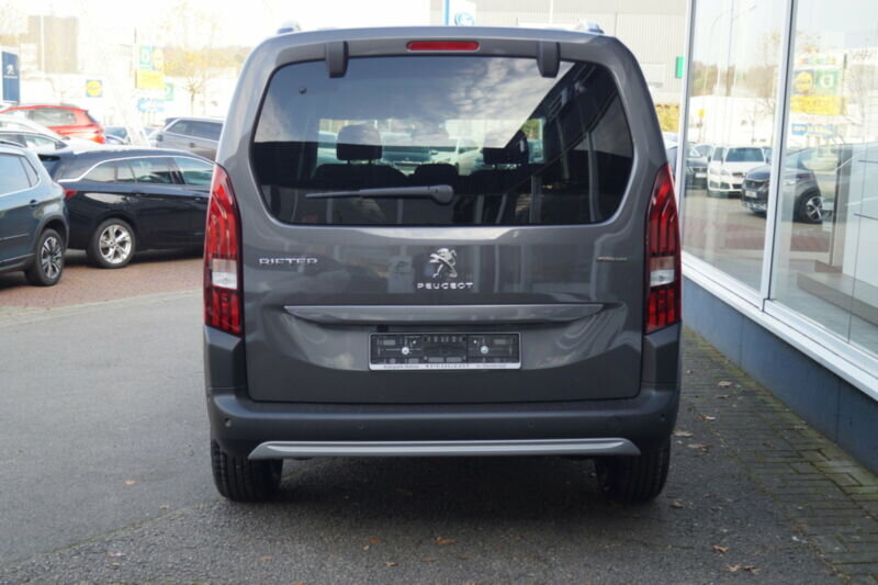 Peugeot Rifter. Источник иллюстрации - Яндекс.Картинки
