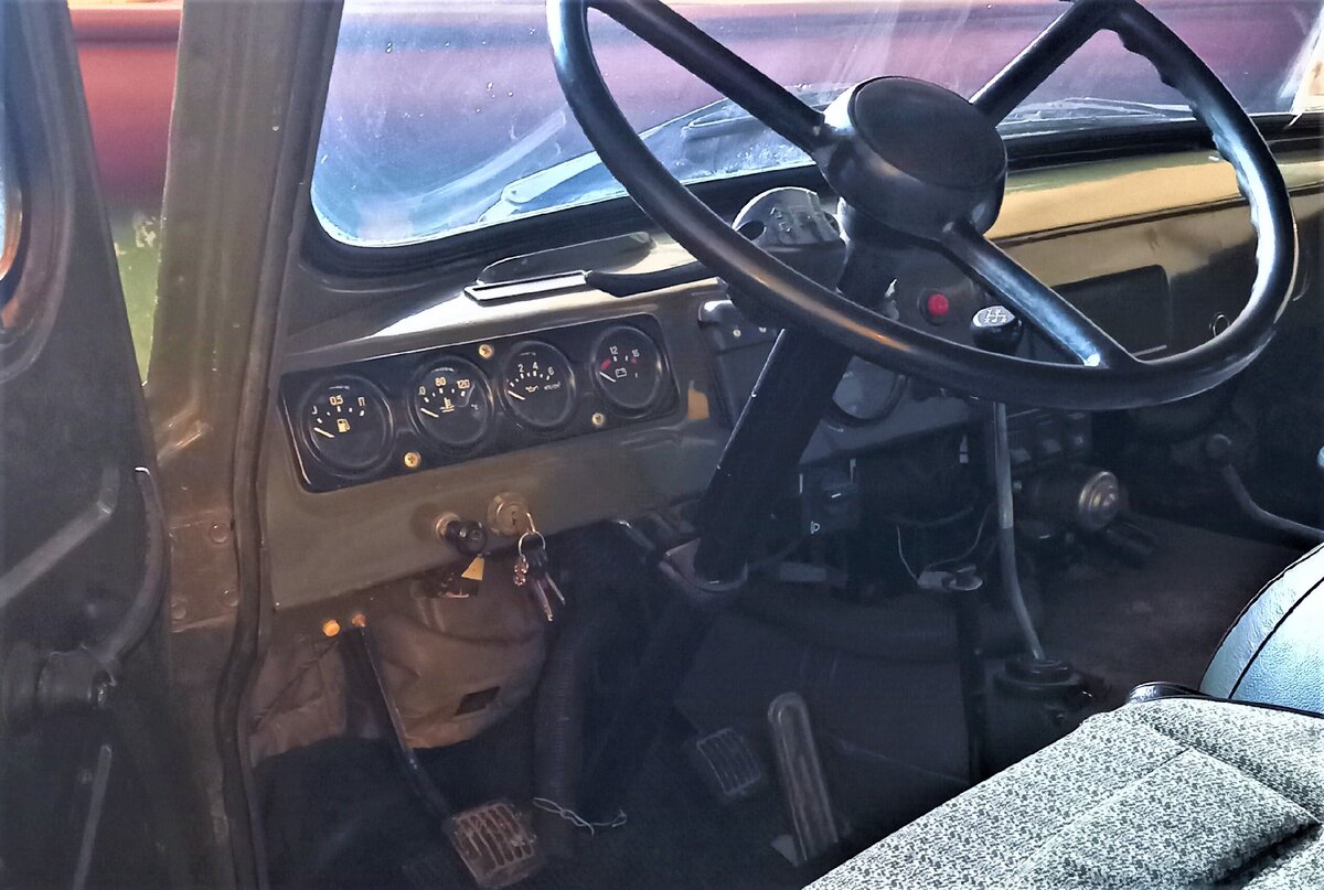 Замена шестерни привода распредвала на автомобиле УАЗ-452 с двигателем ...