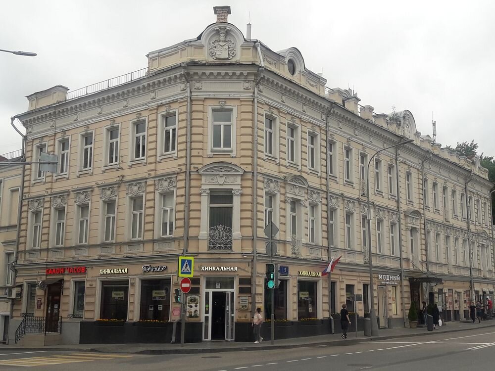 Триумф волхонка 9. Хинкальная волхонка 9. хинкальная триумф, москва, улица волхонка. ул. волхонка, 12. дом тропинина на волхонке.