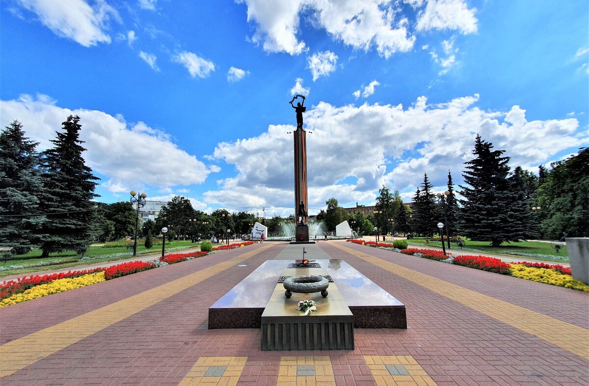 Площадь Победы Калуга