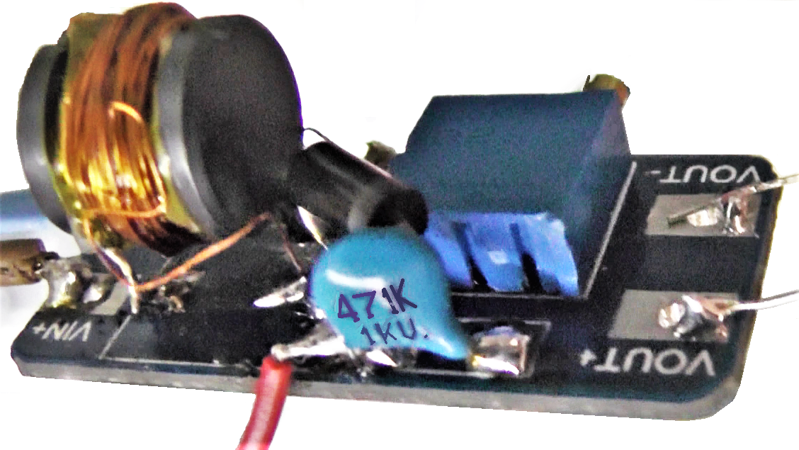 ПОВЫШАЕТ  ДО 500  ВОЛЬТ