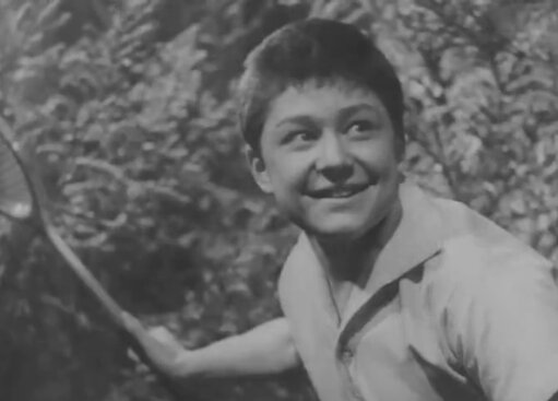 Всеволод Абдулов в фильме «Ждите писем»