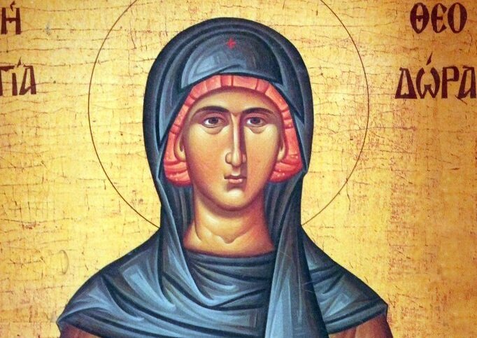 Феодора Цареградская, жившая в Константинополе в первой половине Х века. Женщина рано овдовела и посвятила свою жизнь помощи бедным, а вскоре пошла служить в монастырь под руководством Василия Нового. Скончалась в 940 г.Преподобная Феодора Цареградская