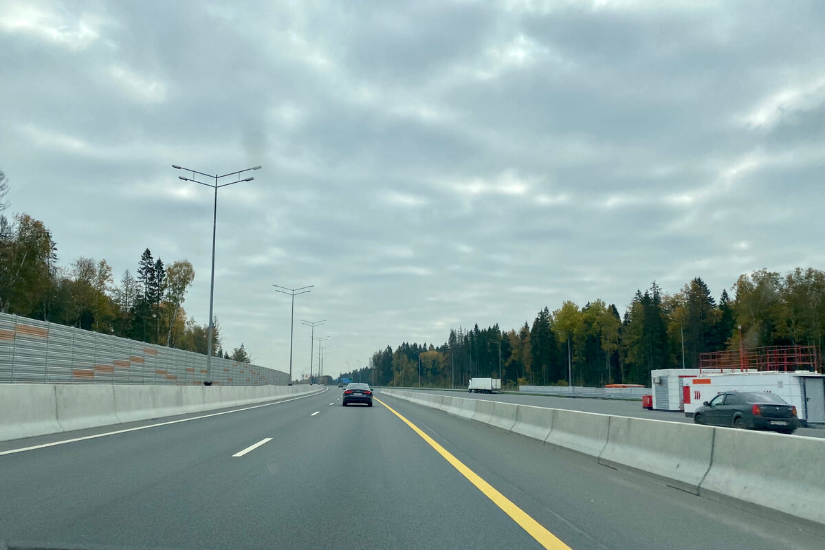 Едем по ЦКАДу. 