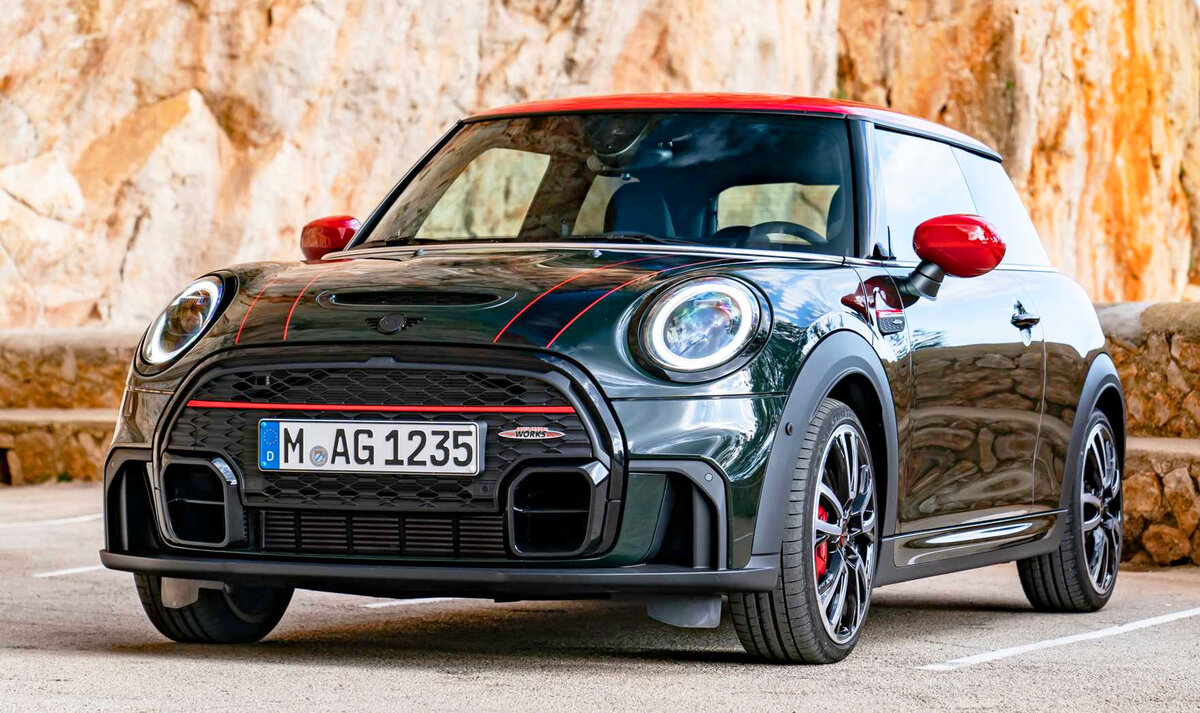 Mini Cooper JCW. Источник фото: Яндекс Картинки