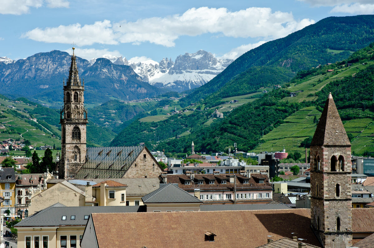 Почти четверть населения Больцано говорит на немецком языке. Отсюда его второе название  ━ Бозен. Фото из открытого источника