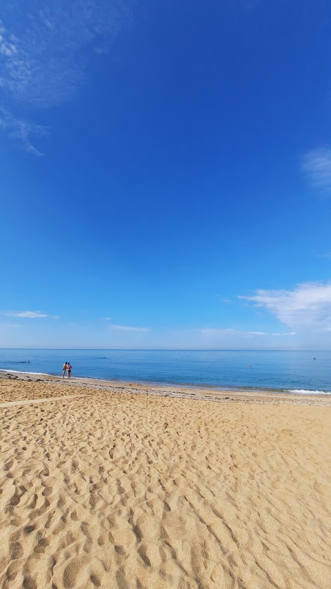 вот это пляж! Тут и будем отдыхать! Очень неожиданная находка!