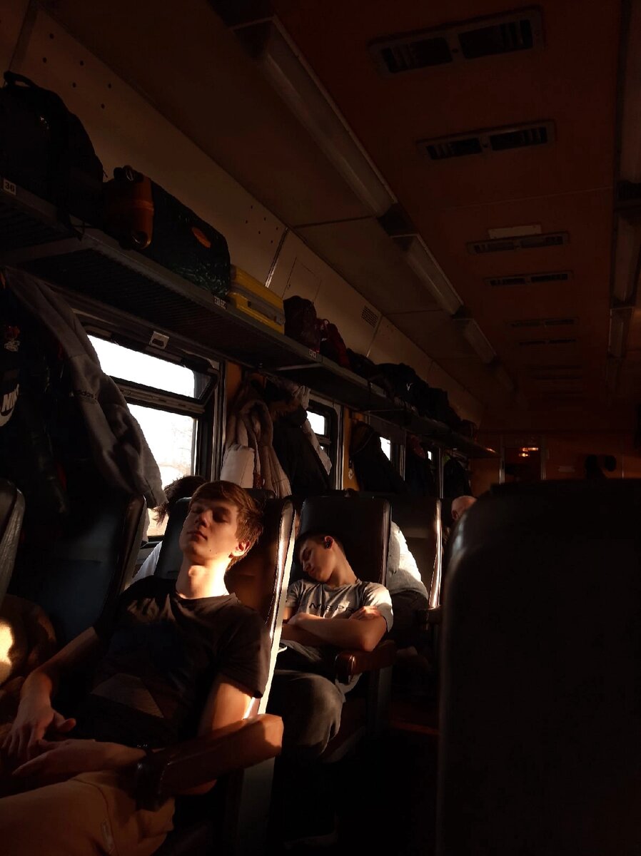 Пора что-то делать, если не хочешь умереть с голоду. 