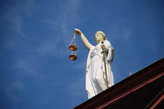    Дело обвиняемого в получении взяток экс-мэра Владивостока Олега Гуменюка направлено в суд