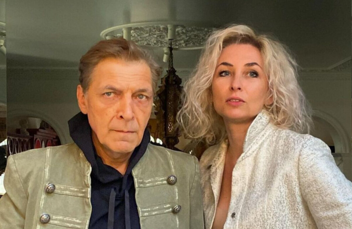 Автор: https://grodno24.com/assets/thumbs/images/2022/06/nevzorov-i-zhena.jpg