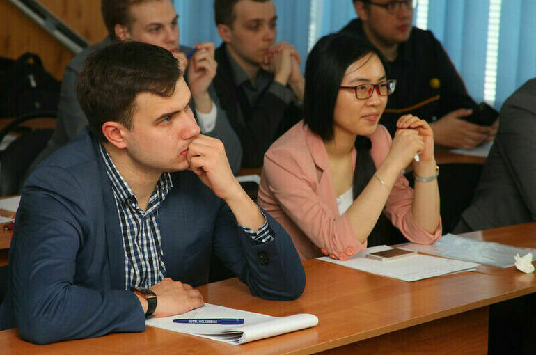   Алина Цыганова/ПГ