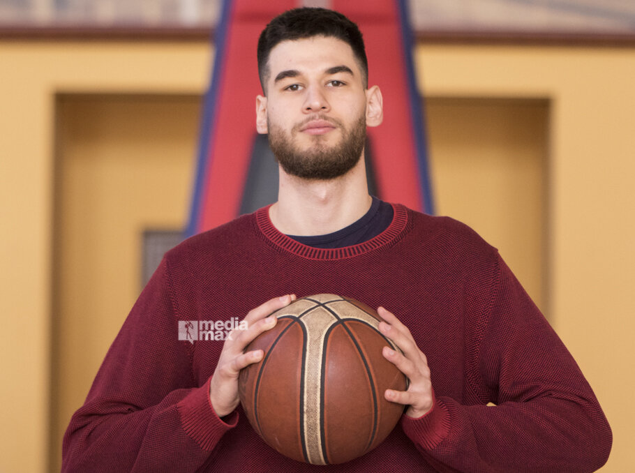 Микаэл Погосян. Фото предоставлено Мэри Аветисян