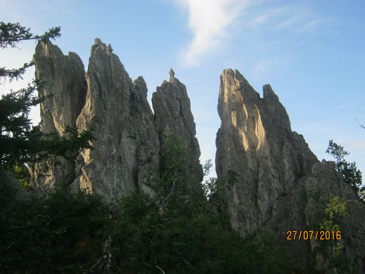 Нацпарк Таганай. Перья Двуглавой сопки (1500 метров)