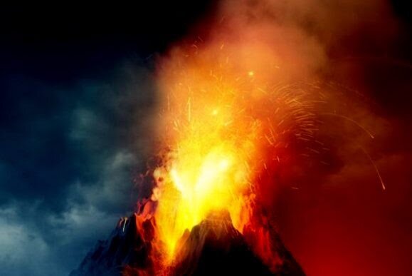 Извержение вулкана.