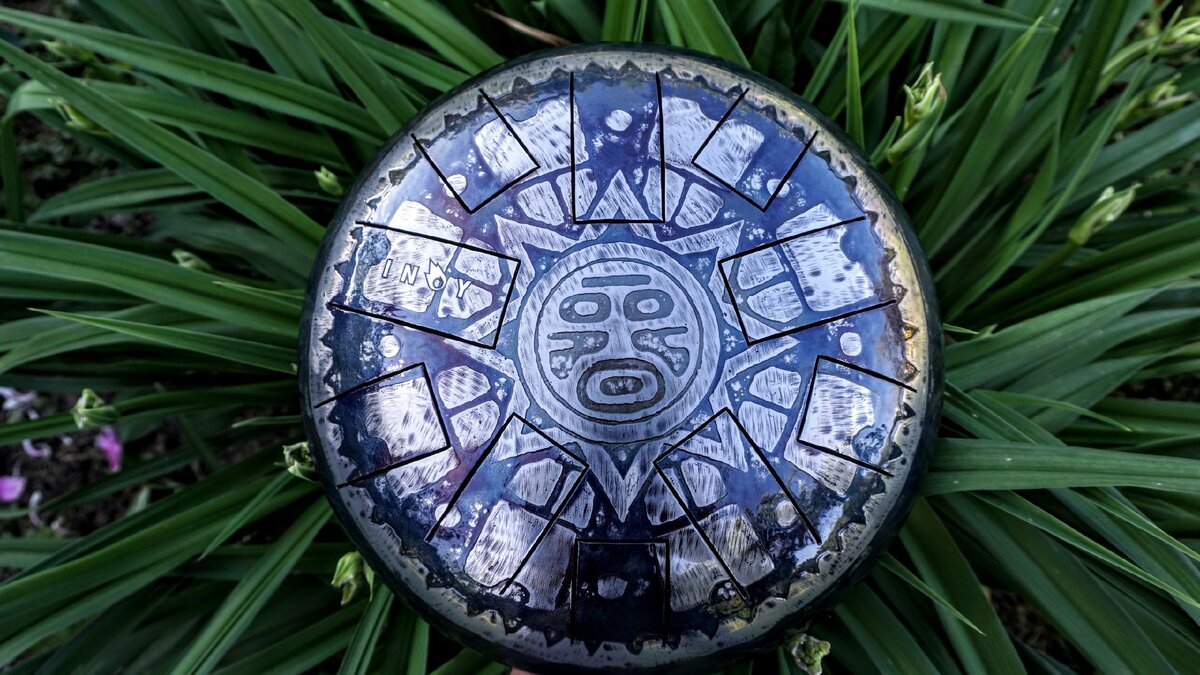 Глюкофон с орнаментом