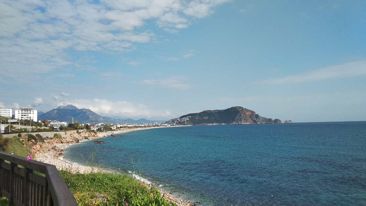 Вид на полуостров Аланьи