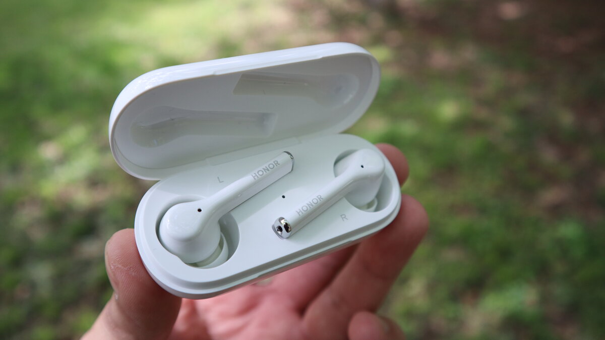 Honor Magic Earbuds - полностью беспроводные наушники с шумоподавлением, хорошей автономностью, неплохим звуком и кучей нюансов, которые удалось выявить за 2 недели активного использования.-2