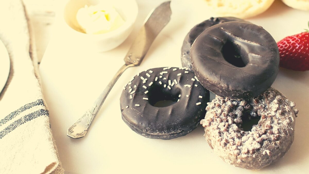 Лучше исключить продукты из списка выше. Так вы сможете быстрее справиться с болезнью.