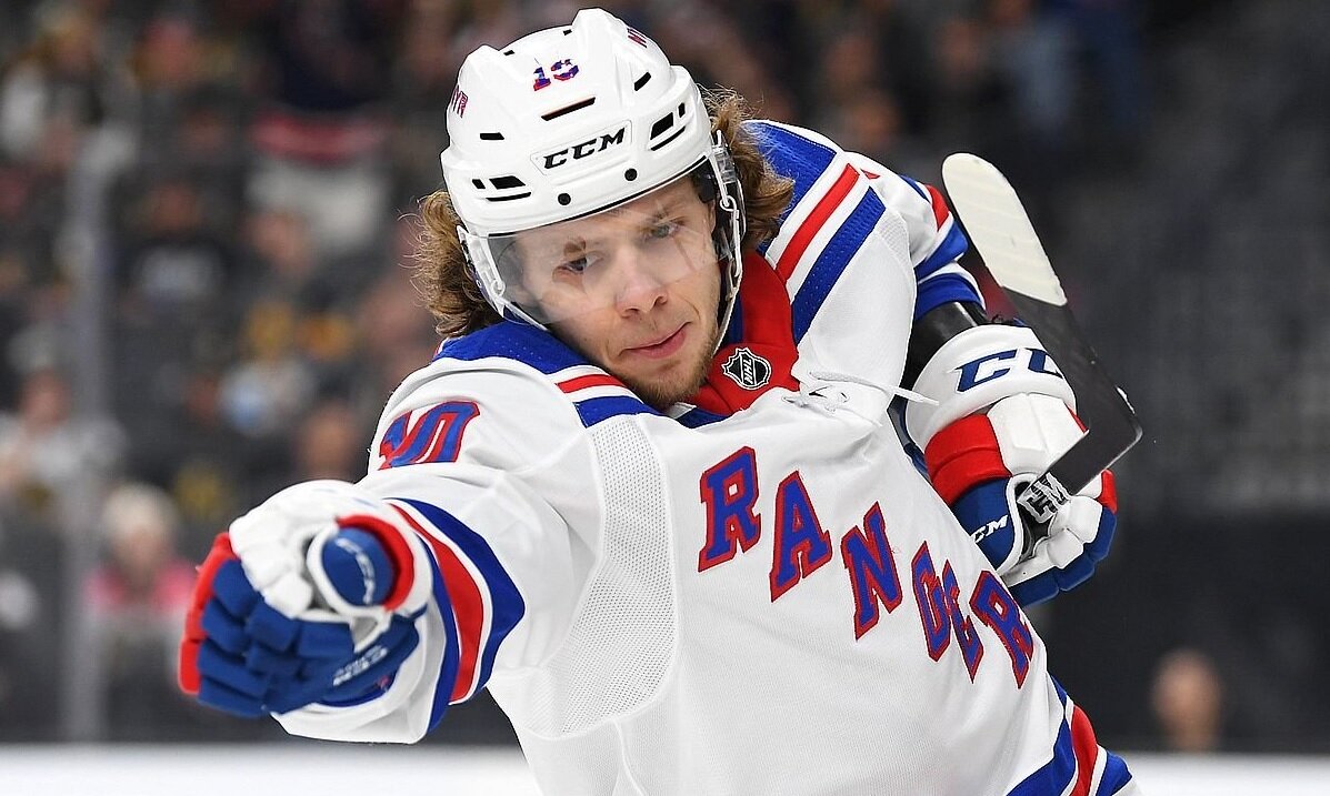 Артемий Панарин