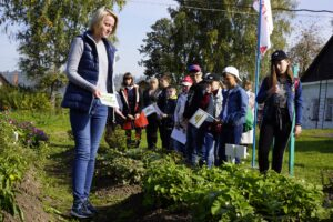  В образовательном экологическом парке "Сойтын" дети  из Чусового круглый год исследуют реки и леса, наблюдают за погодой и выращивают урожай. От желающих попасть на экскурсии нет отбоя.