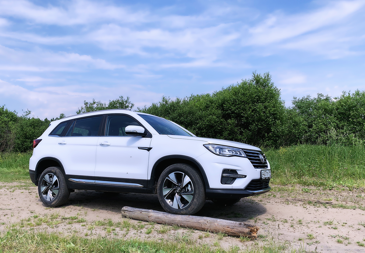 Этот кроссовер Сhangan CS75 FL попал к нам на тест-драйв