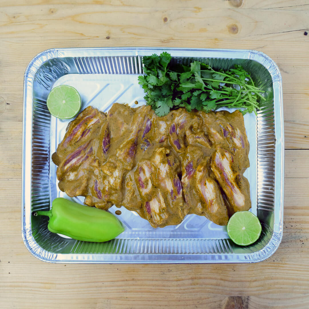 Грудинку оставляйте мариноваться минимум на 4 часа