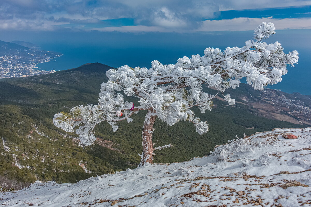 Крымские горы ай Петри солнце