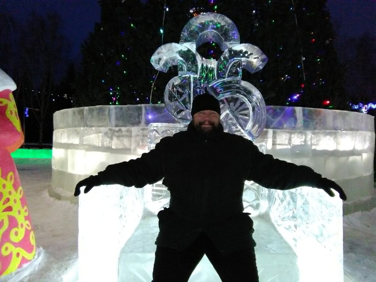 Смотрим и читаем анекдоты от меня.