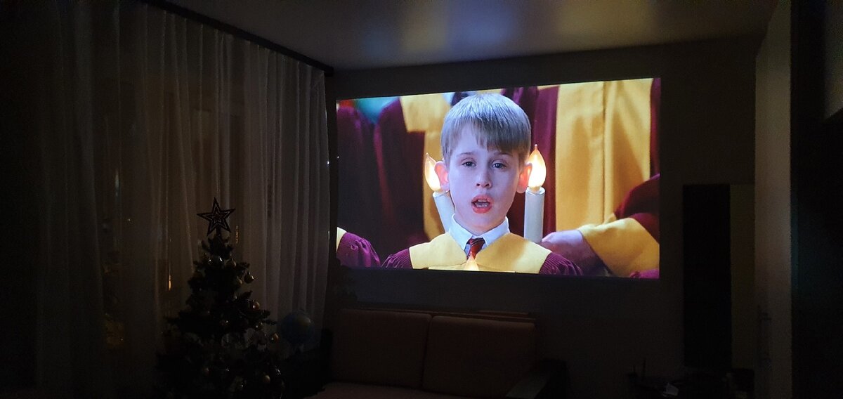 Классика жанра для поднятия Новогоднего настроения. «Один дома 2: Потерявшийся в Нью-Йорке»