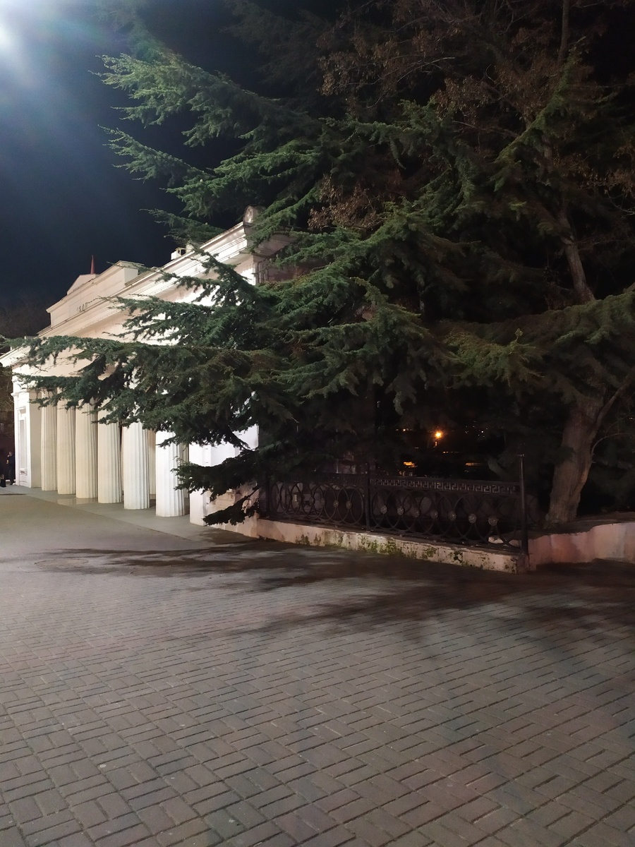 Площадь Нахимова ( личный архив)