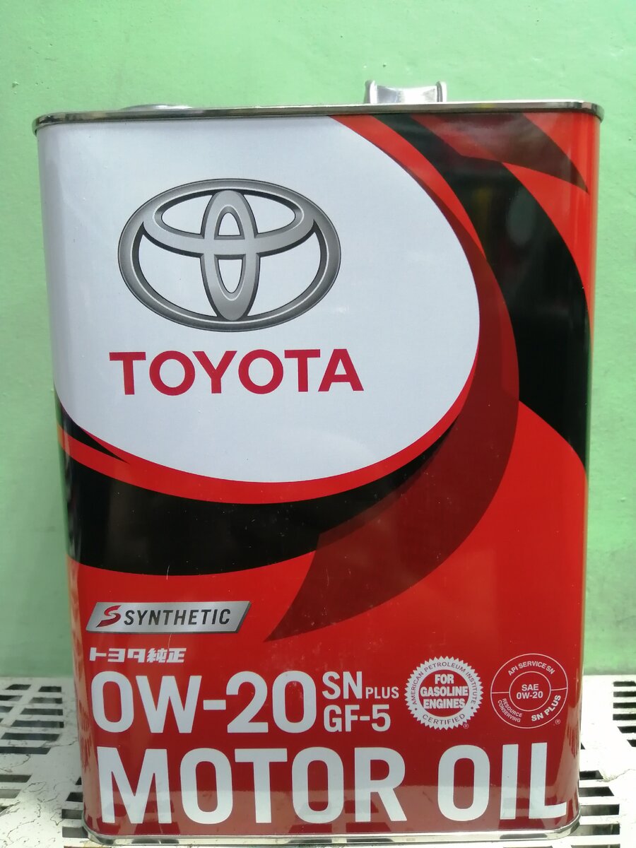 Масло со старым допуском. Фото мое)