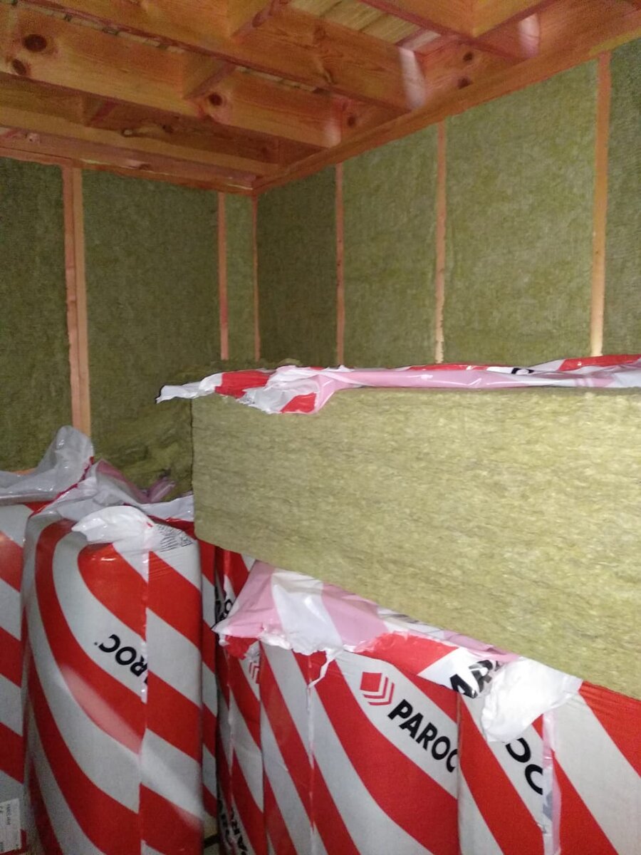 1 этаж, сауна.