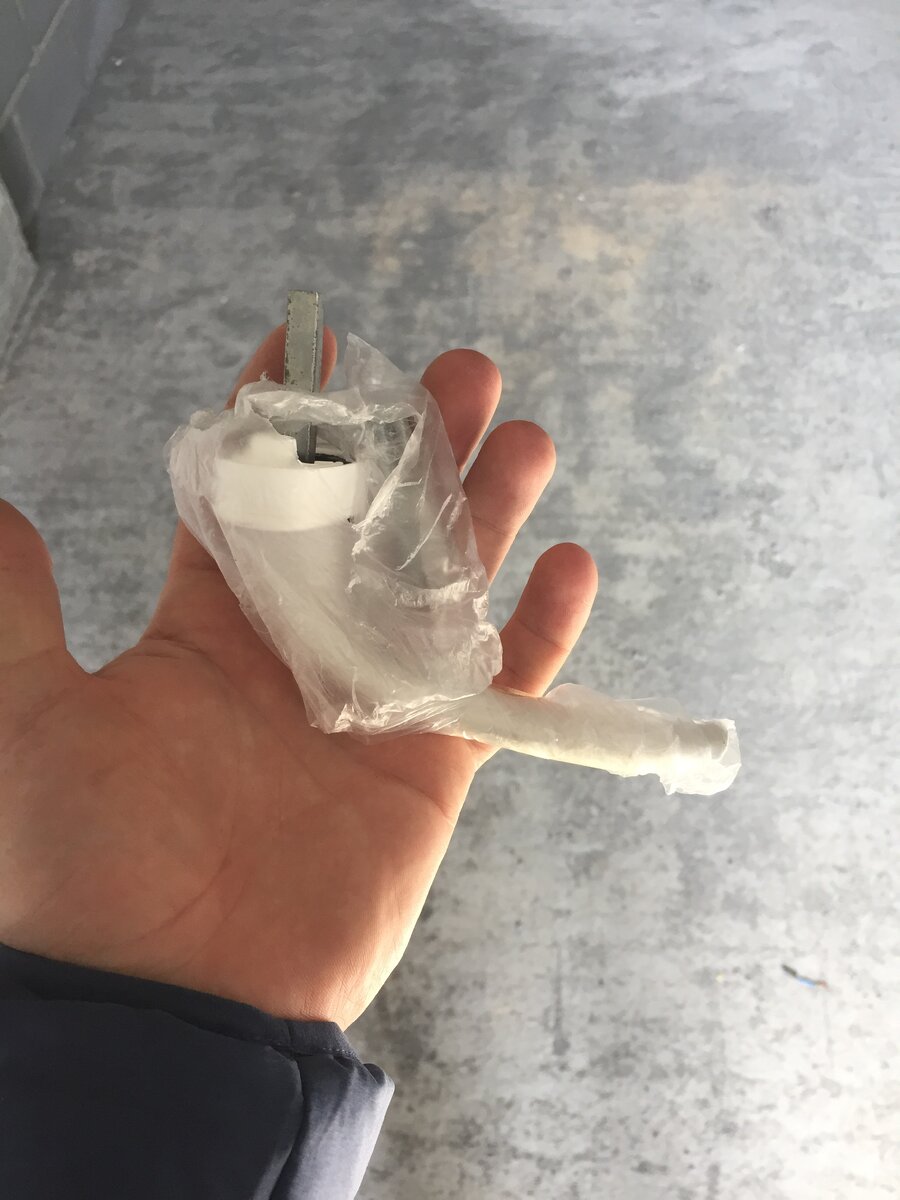 Ручки для пластиковых окон, которые выдал застройщик