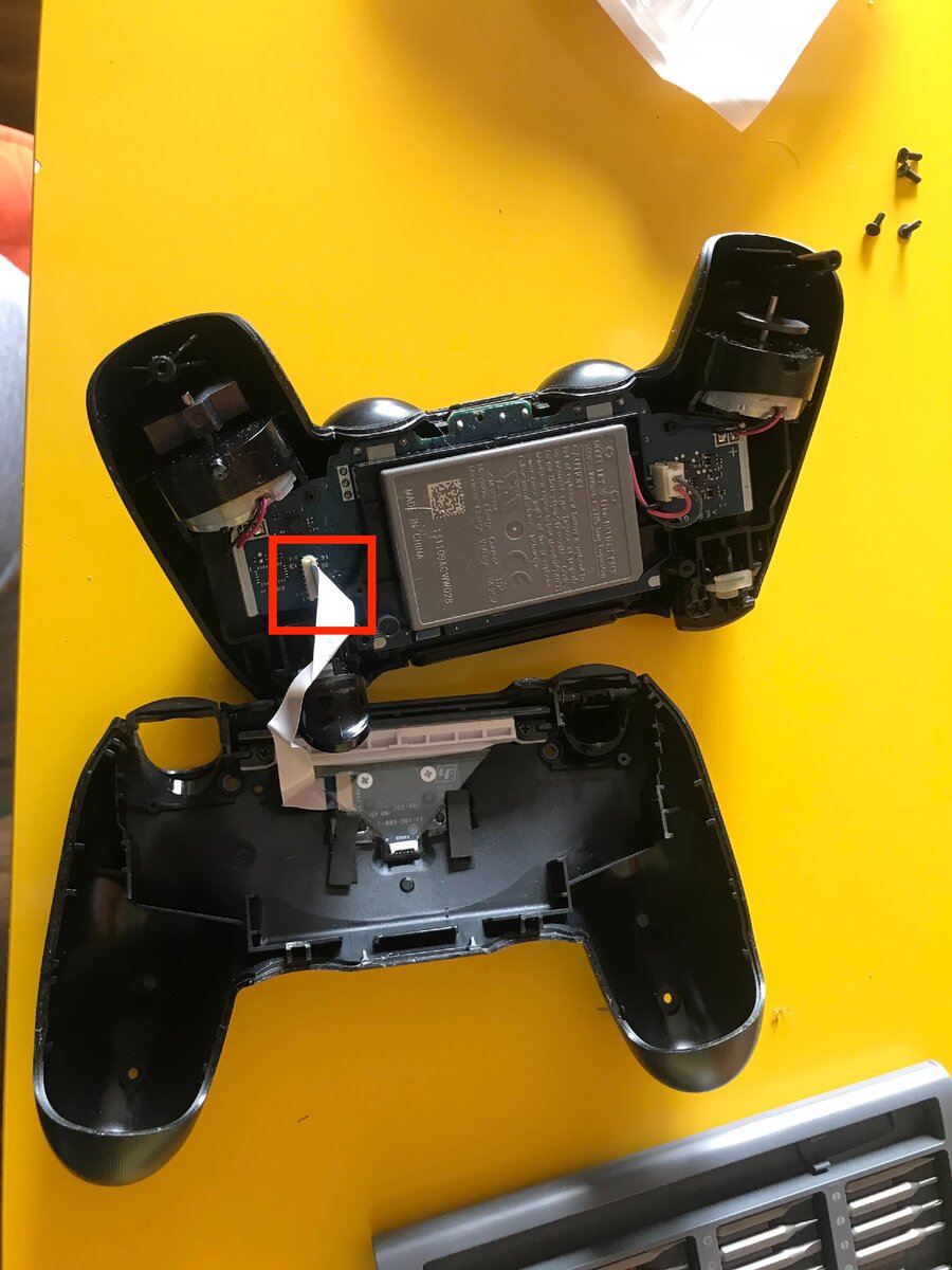 Как распознать поддельный DualShock или Xbox Controller